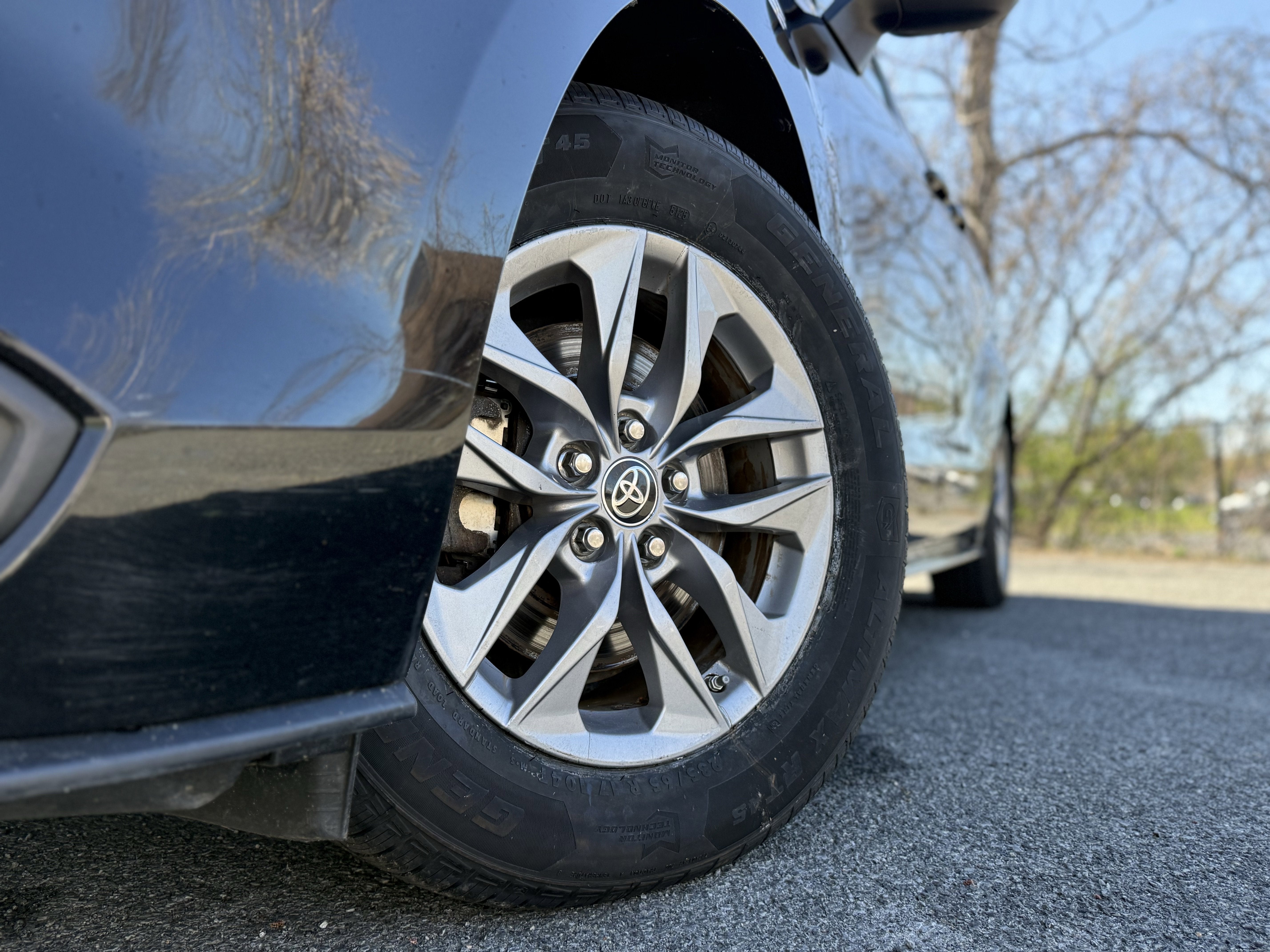 2022 Toyota Sienna LE 8 Passenger
