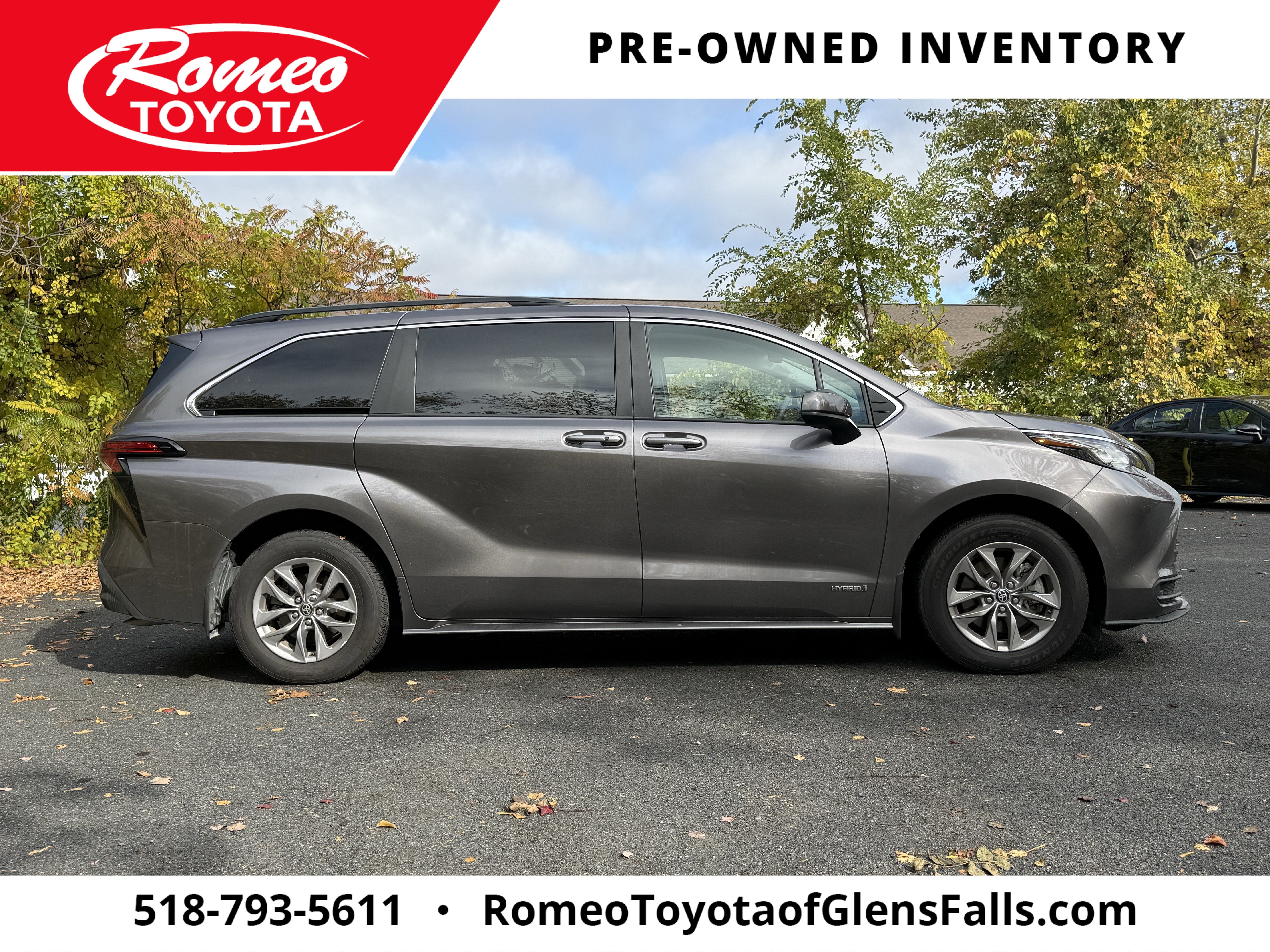2021 Toyota Sienna LE 8 Passenger