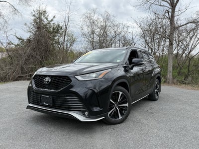 2022 Toyota Highlander XSE