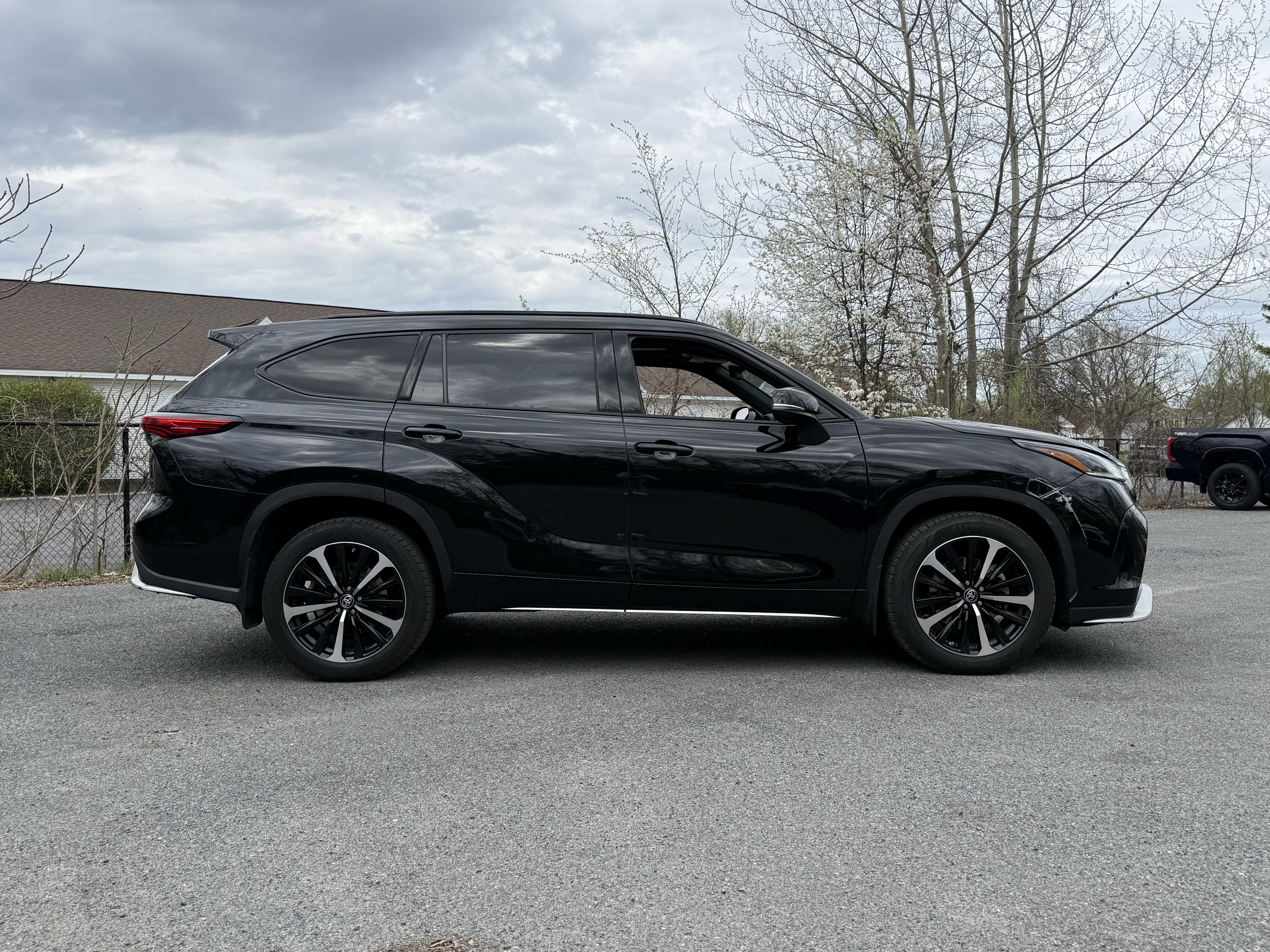 2022 Toyota Highlander XSE