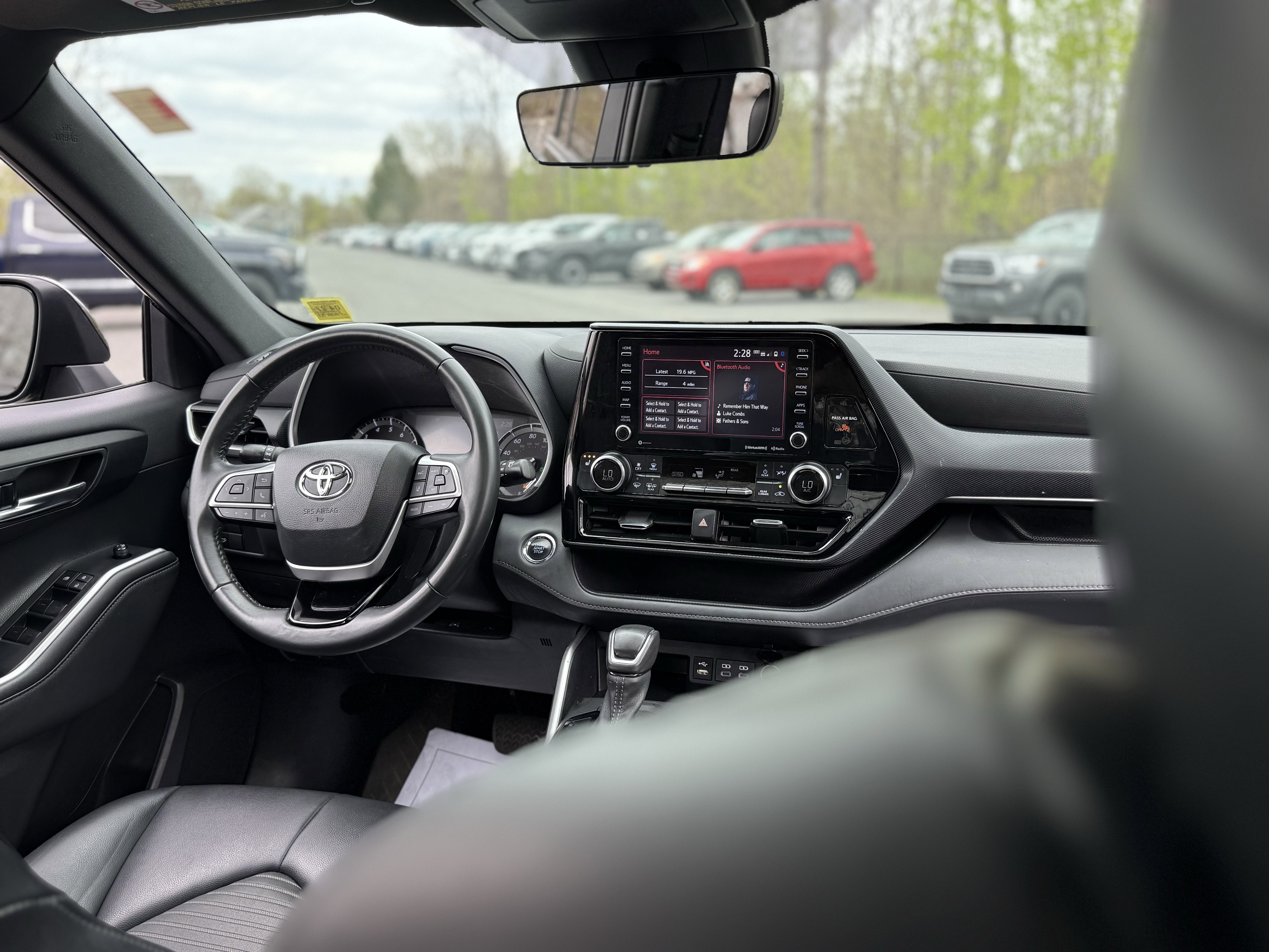 2022 Toyota Highlander XSE