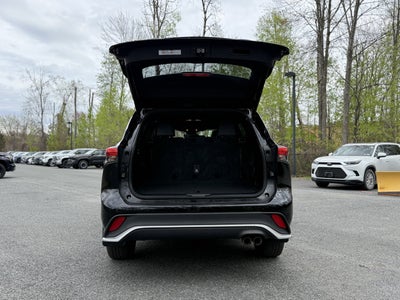 2022 Toyota Highlander XSE