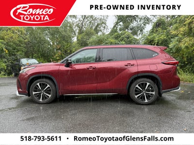 2022 Toyota Highlander XSE