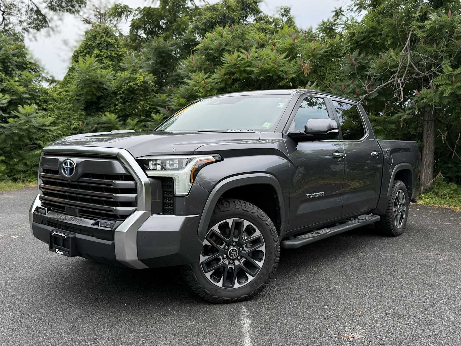 2024 Toyota Tundra Limited Hybrid