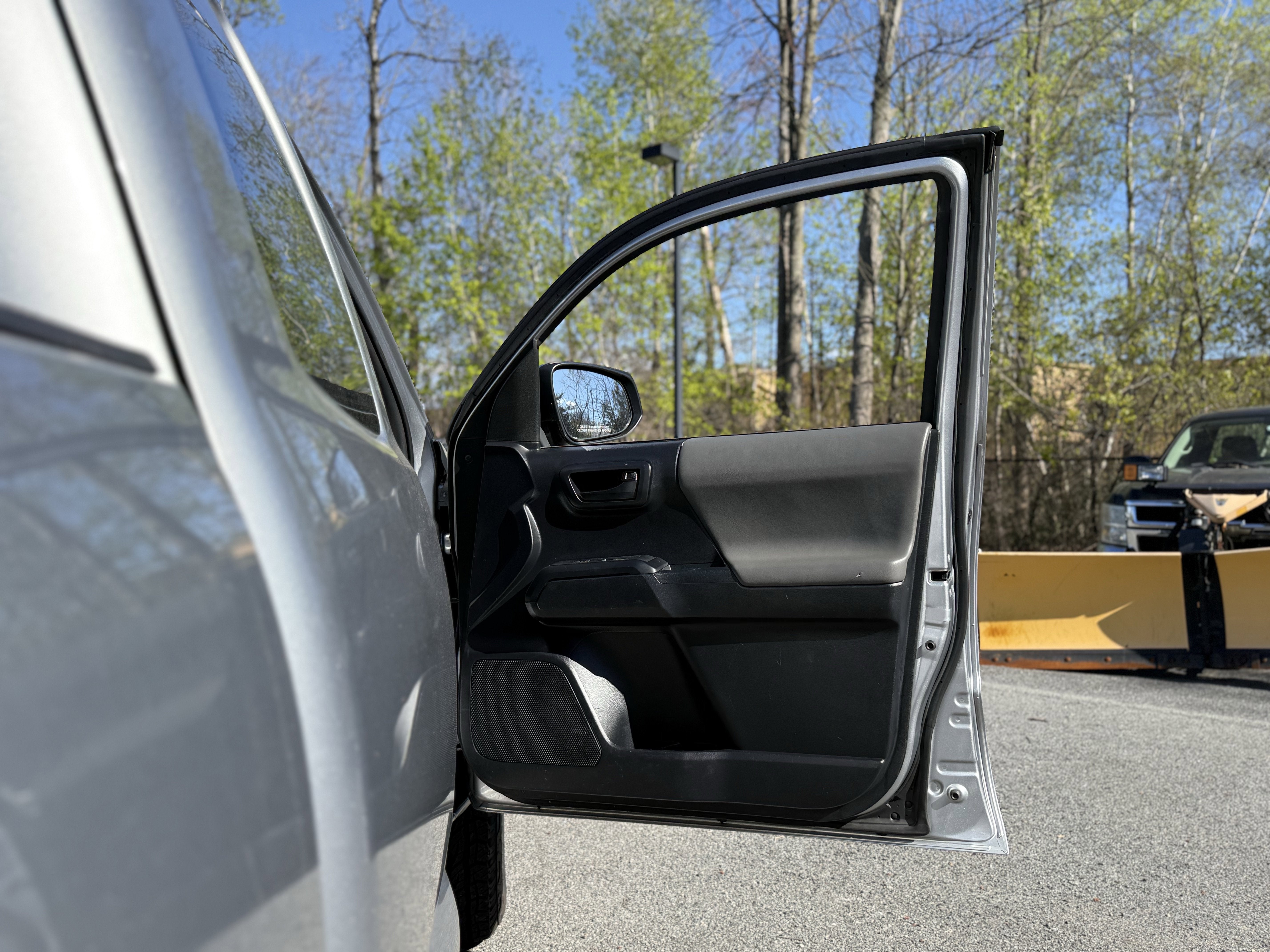 2018 Toyota Tacoma SR