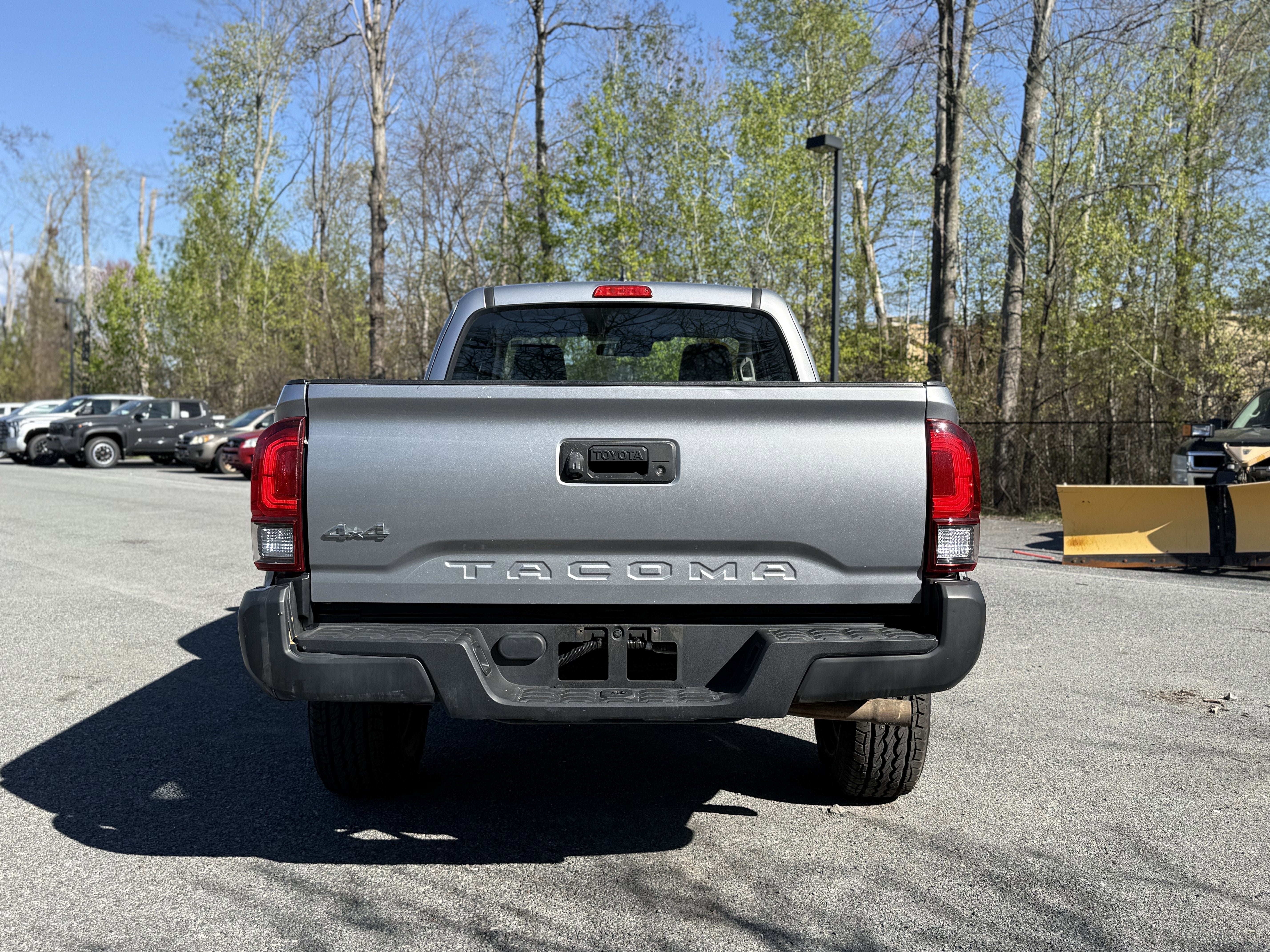 2018 Toyota Tacoma SR