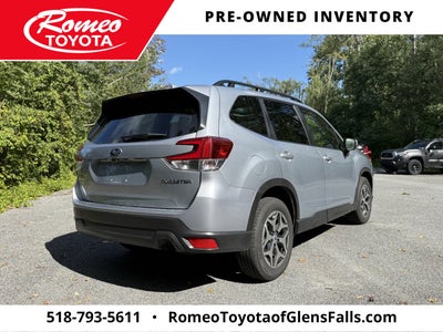 2022 Subaru Forester Premium