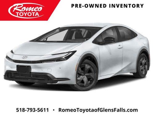 2025 Toyota Prius LE