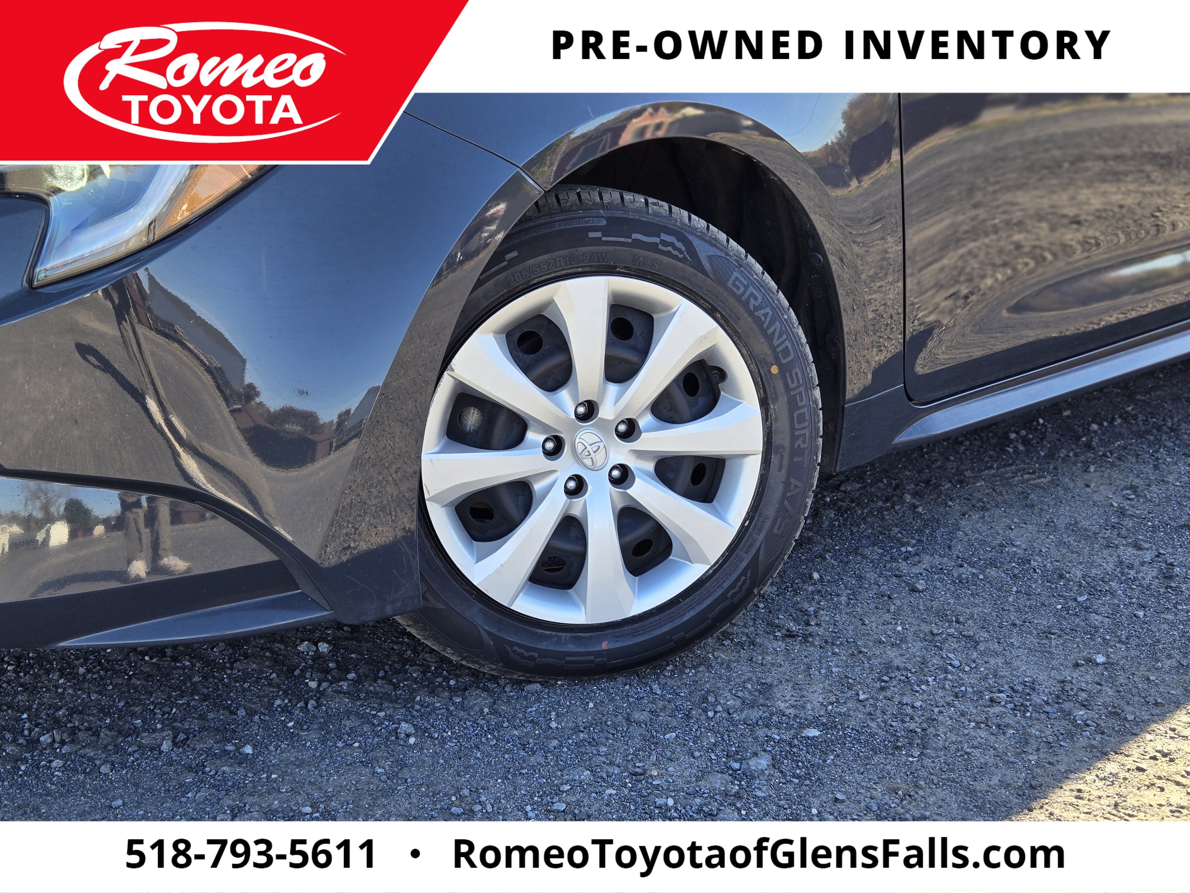 2024 Toyota Corolla Hybrid LE