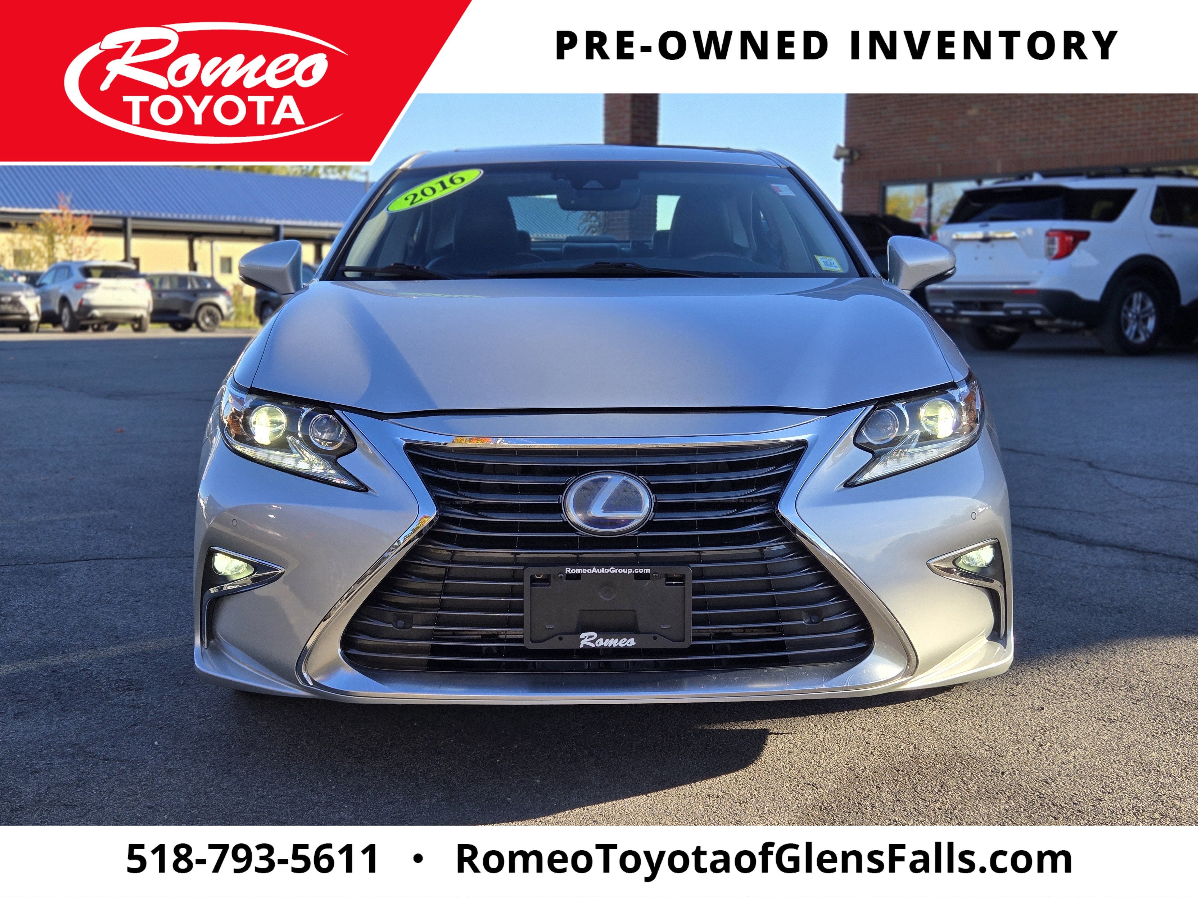 2016 Lexus ES 300h