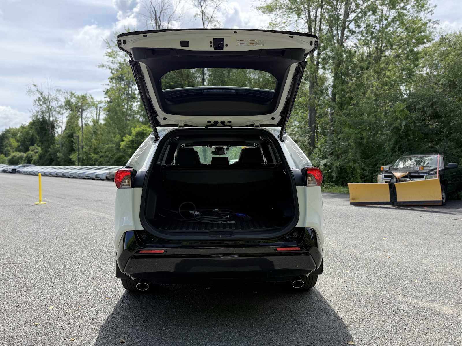 2023 Toyota RAV4 Prime SE