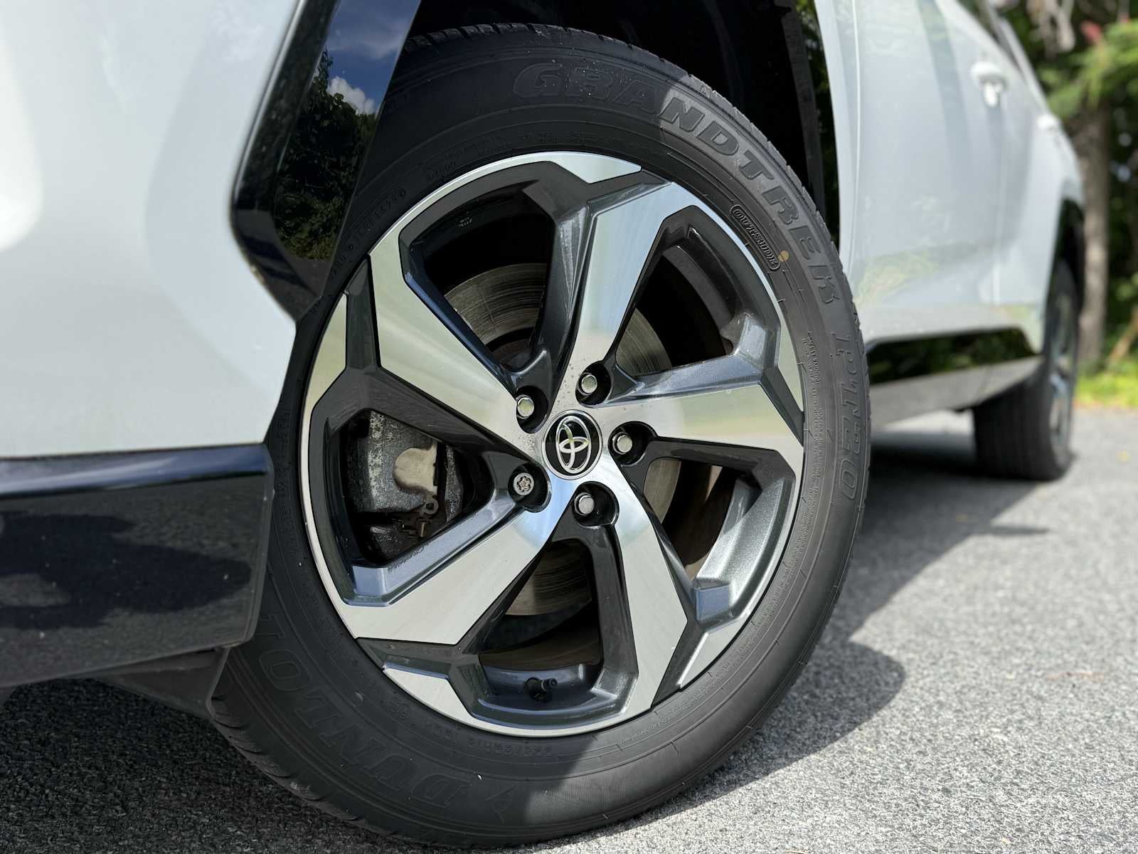 2023 Toyota RAV4 Prime SE