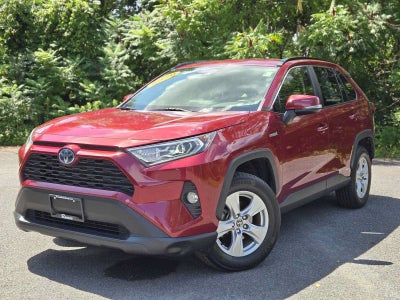 2020 Toyota RAV4 Hybrid XLE