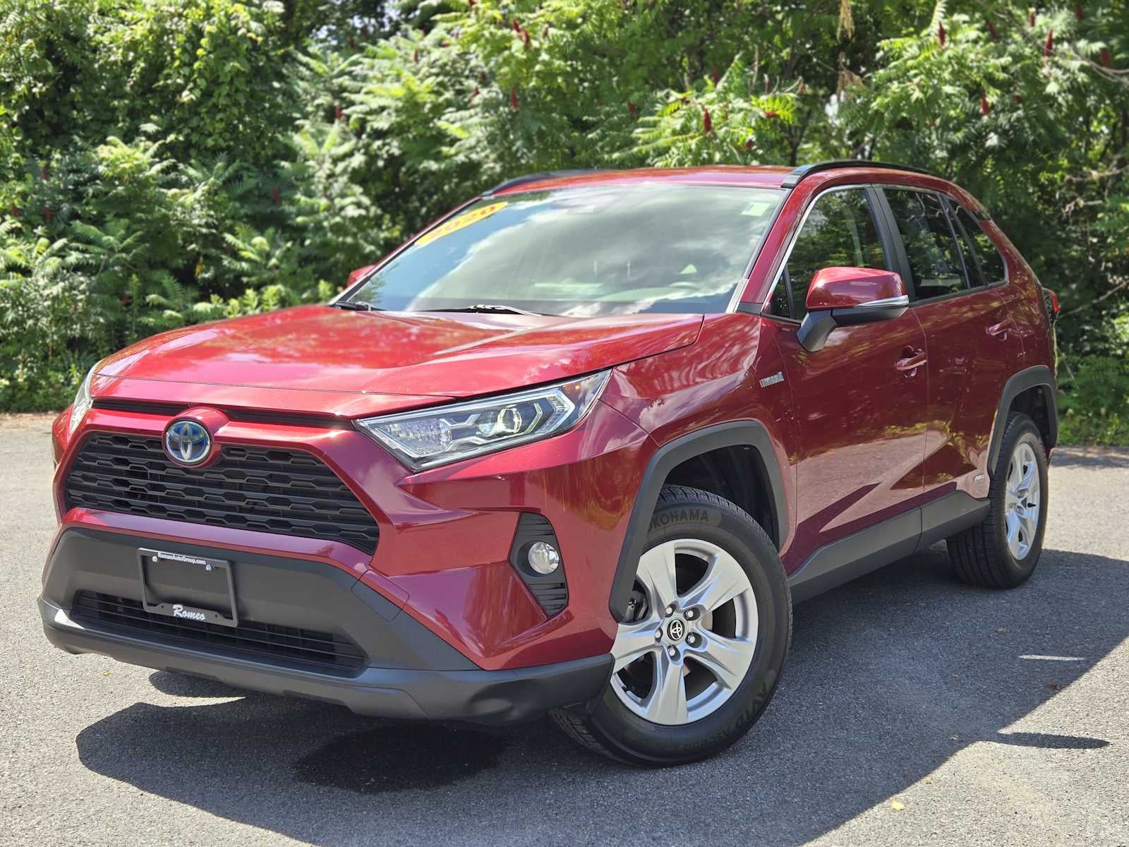 2020 Toyota RAV4 Hybrid XLE