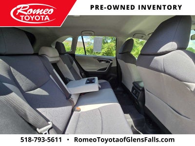 2020 Toyota RAV4 Hybrid XLE