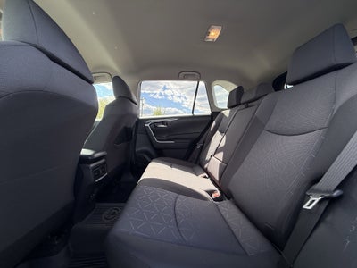 2020 Toyota RAV4 Hybrid XLE