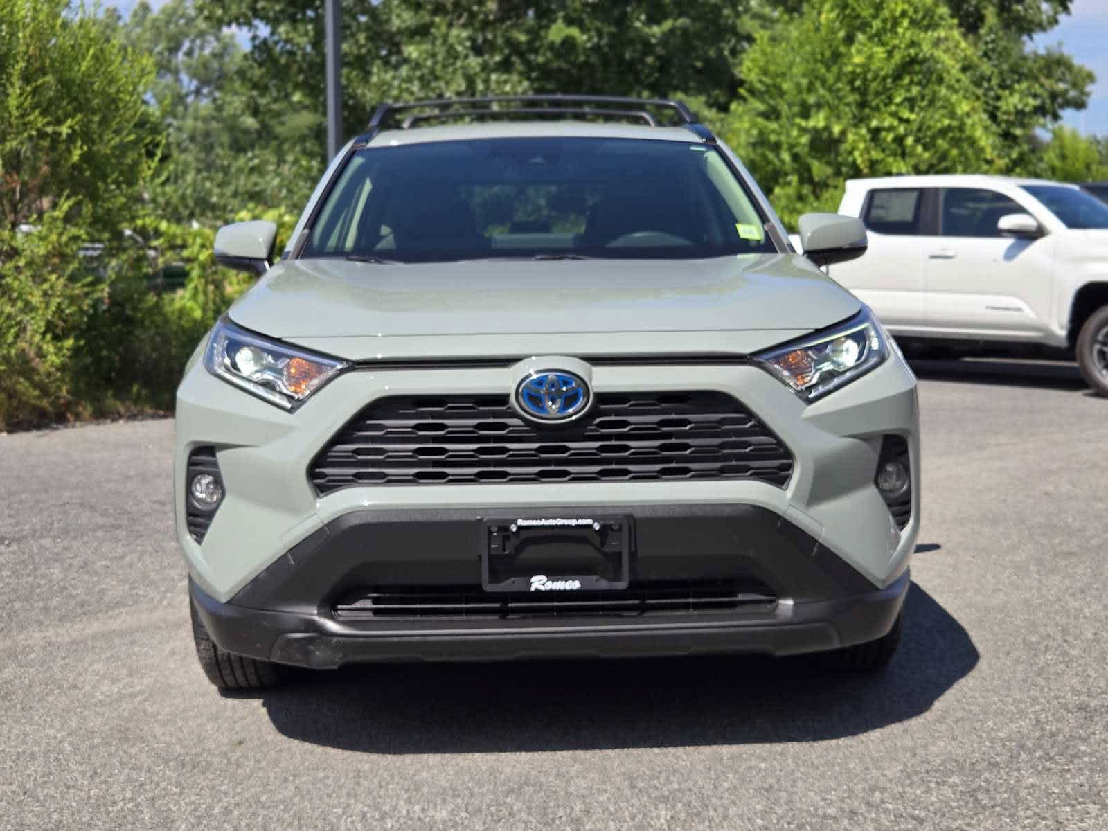 2020 Toyota RAV4 Hybrid XLE