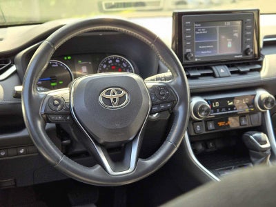 2020 Toyota RAV4 Hybrid XLE