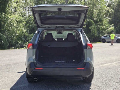 2020 Toyota RAV4 Hybrid XLE