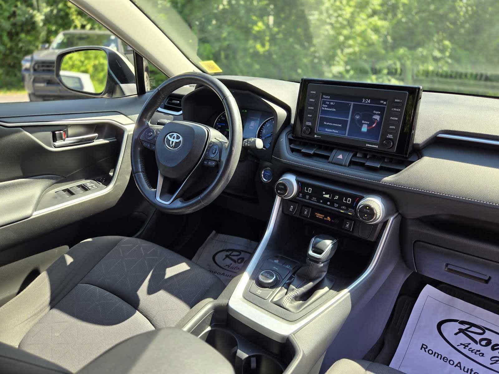 2020 Toyota RAV4 Hybrid XLE