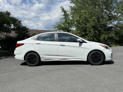 2017 Hyundai Accent SE