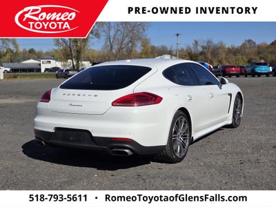 2015 Porsche Panamera Base