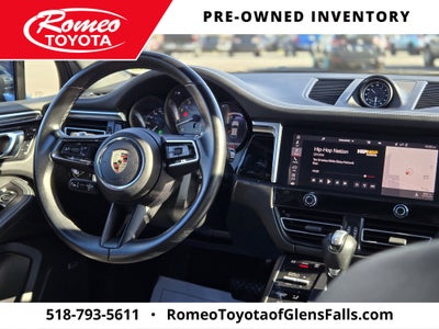 2022 Porsche Macan S