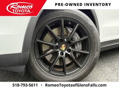 2024 Porsche Cayenne Coupe Base