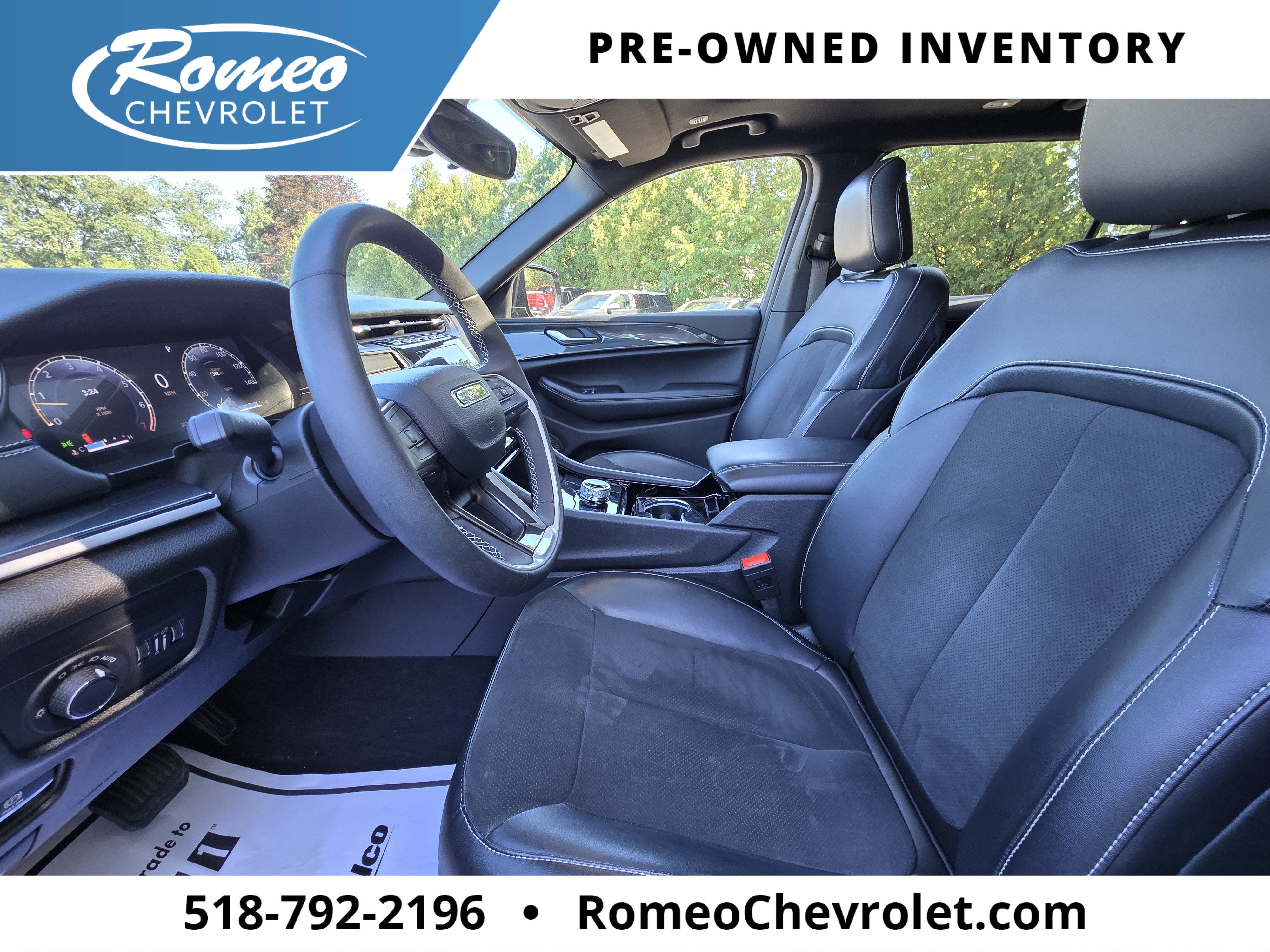 2023 Jeep Grand Cherokee L Altitude 4x4
