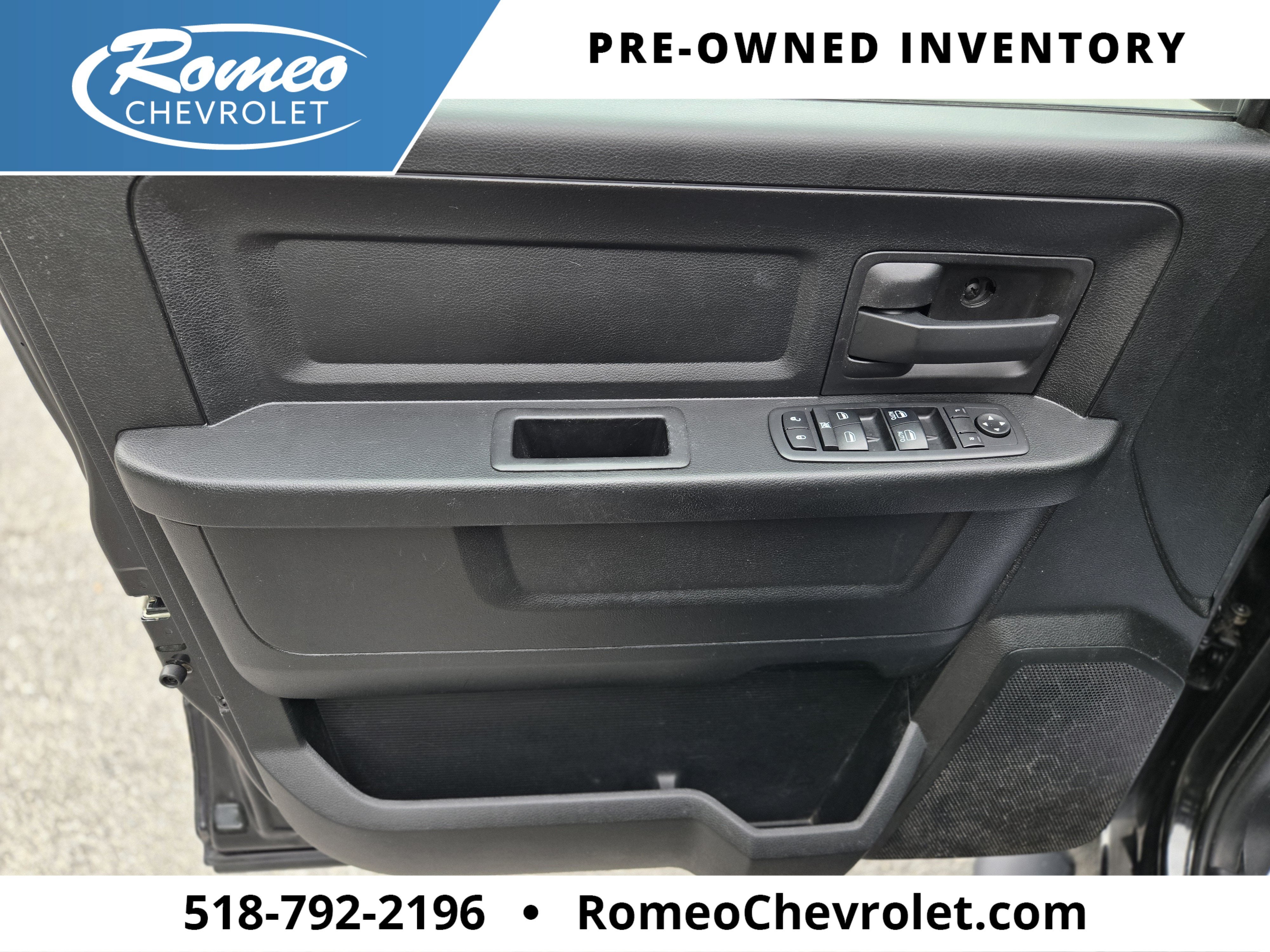 2018 RAM 1500 Express Quad Cab 4x4 6'4" Box