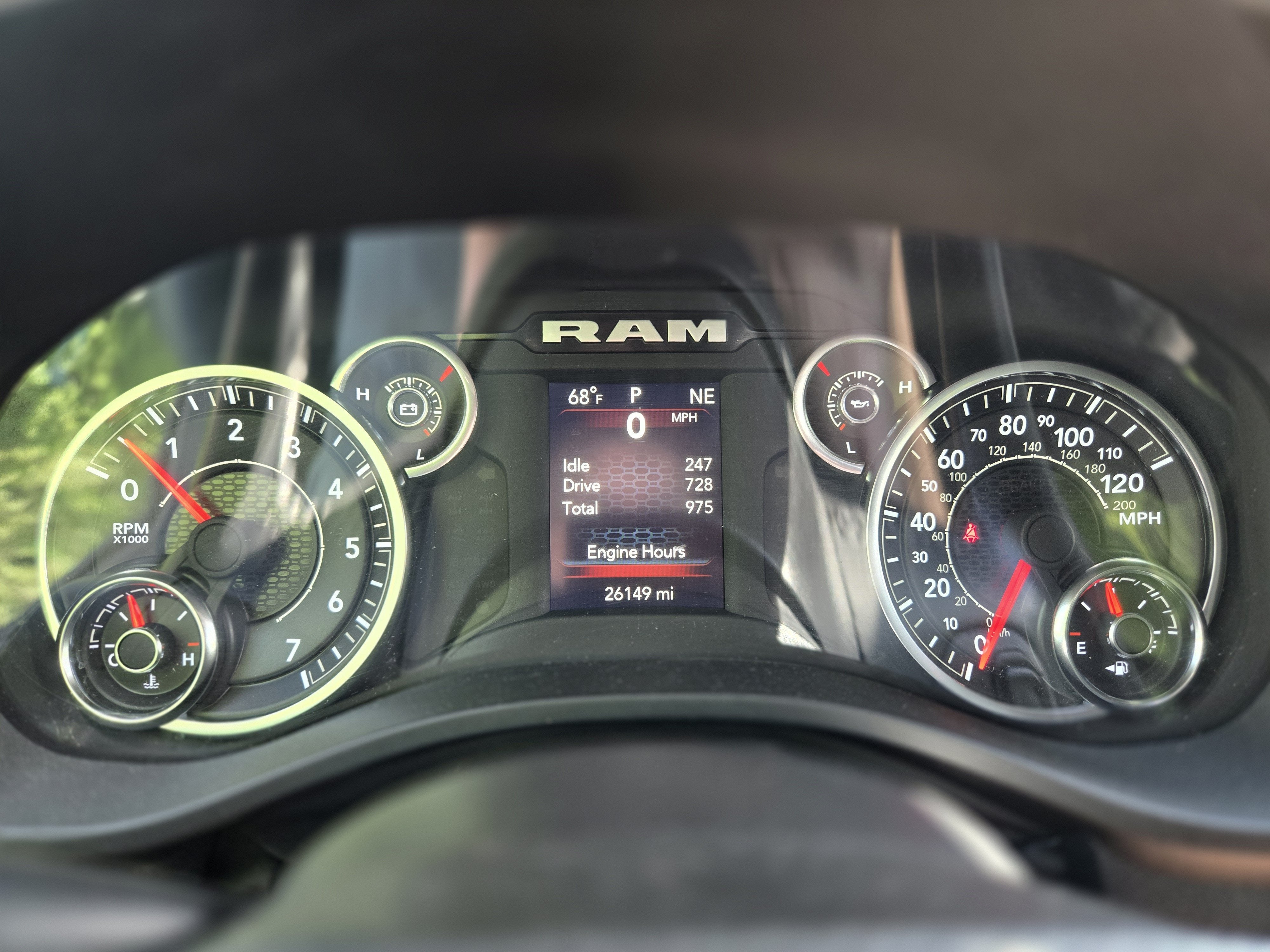 2023 RAM 1500 Big Horn Crew Cab 4x4 5'7" Box
