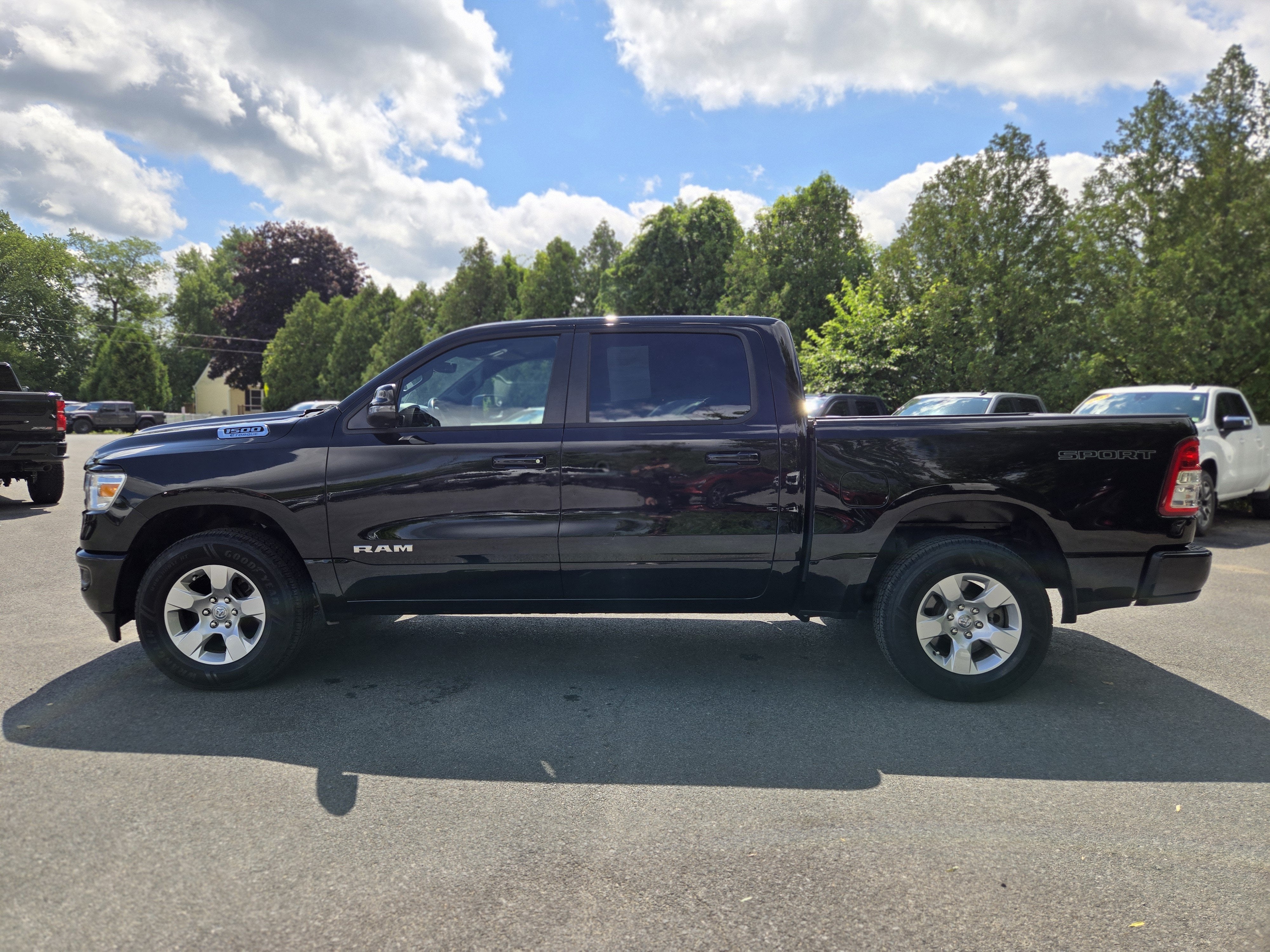2023 RAM 1500 Big Horn Crew Cab 4x4 5'7" Box