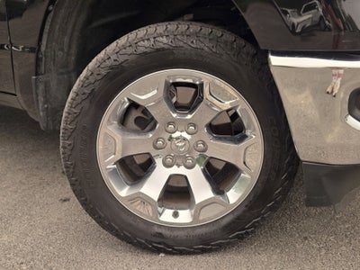 2020 RAM 1500 Big Horn Quad Cab 4x4 6'4" Box