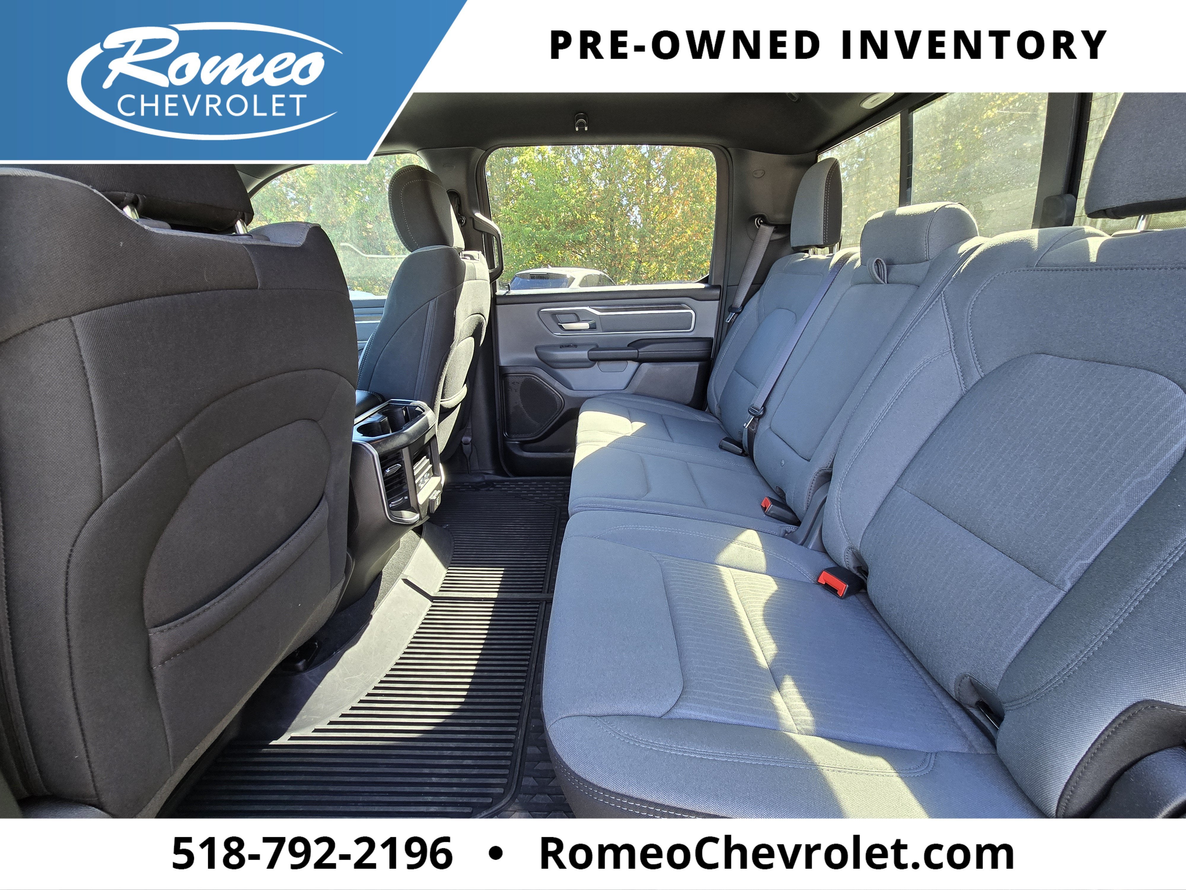 2021 RAM 1500 Big Horn Crew Cab 4x4 5'7" Box