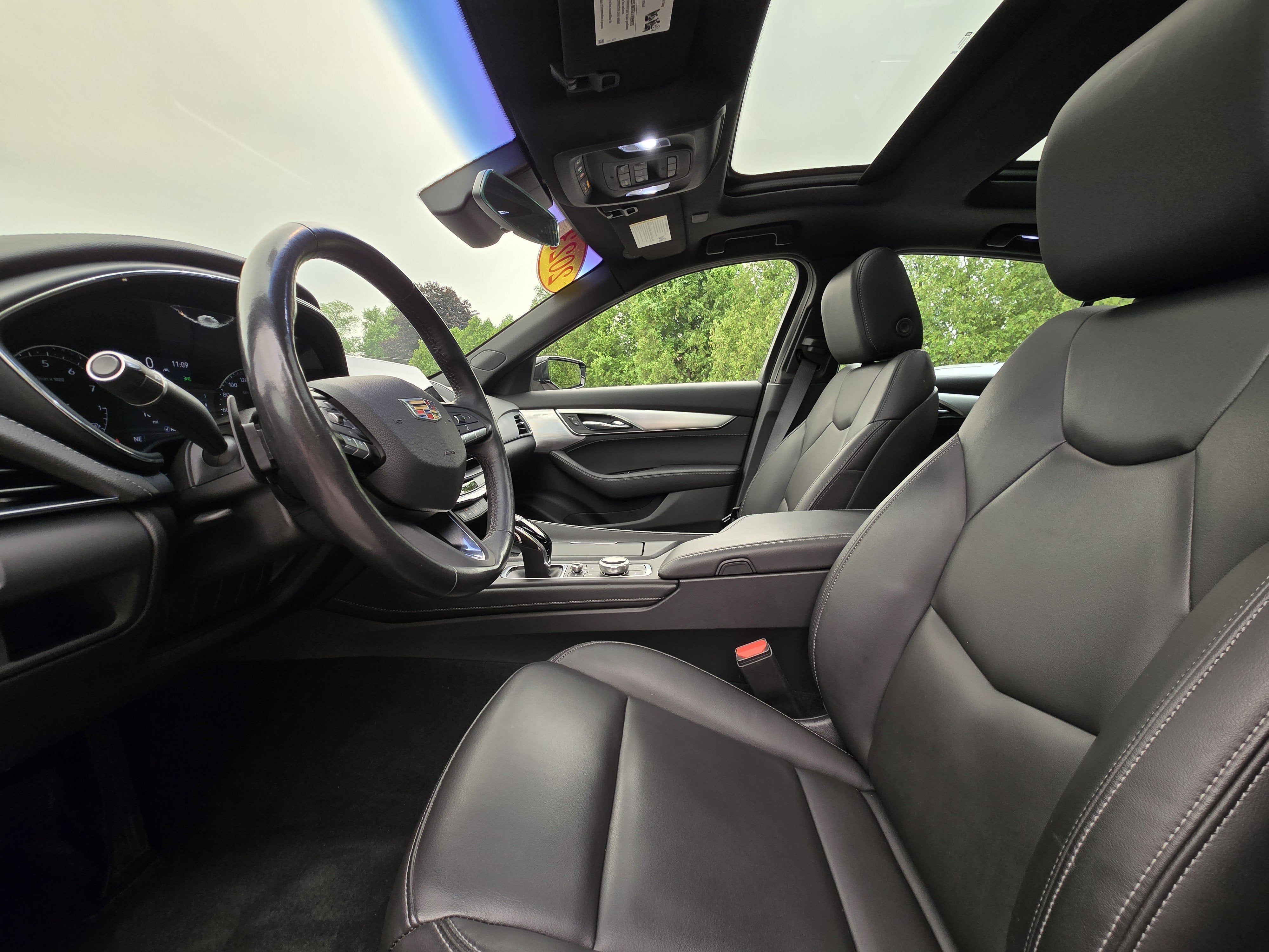 2023 Cadillac CT5 Luxury