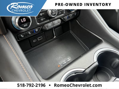 2022 GMC Yukon XL AT4