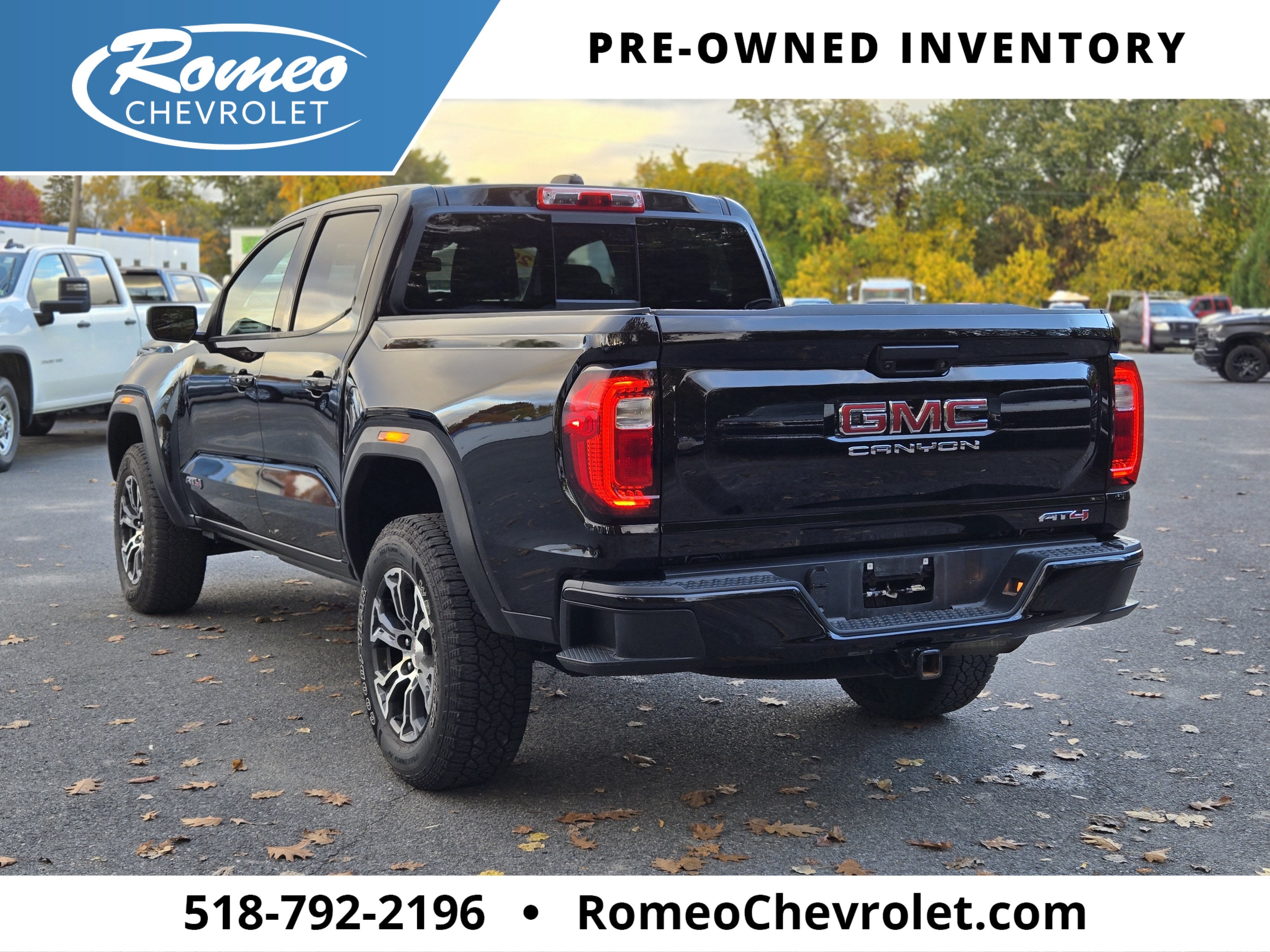 2023 GMC Canyon 4WD AT4