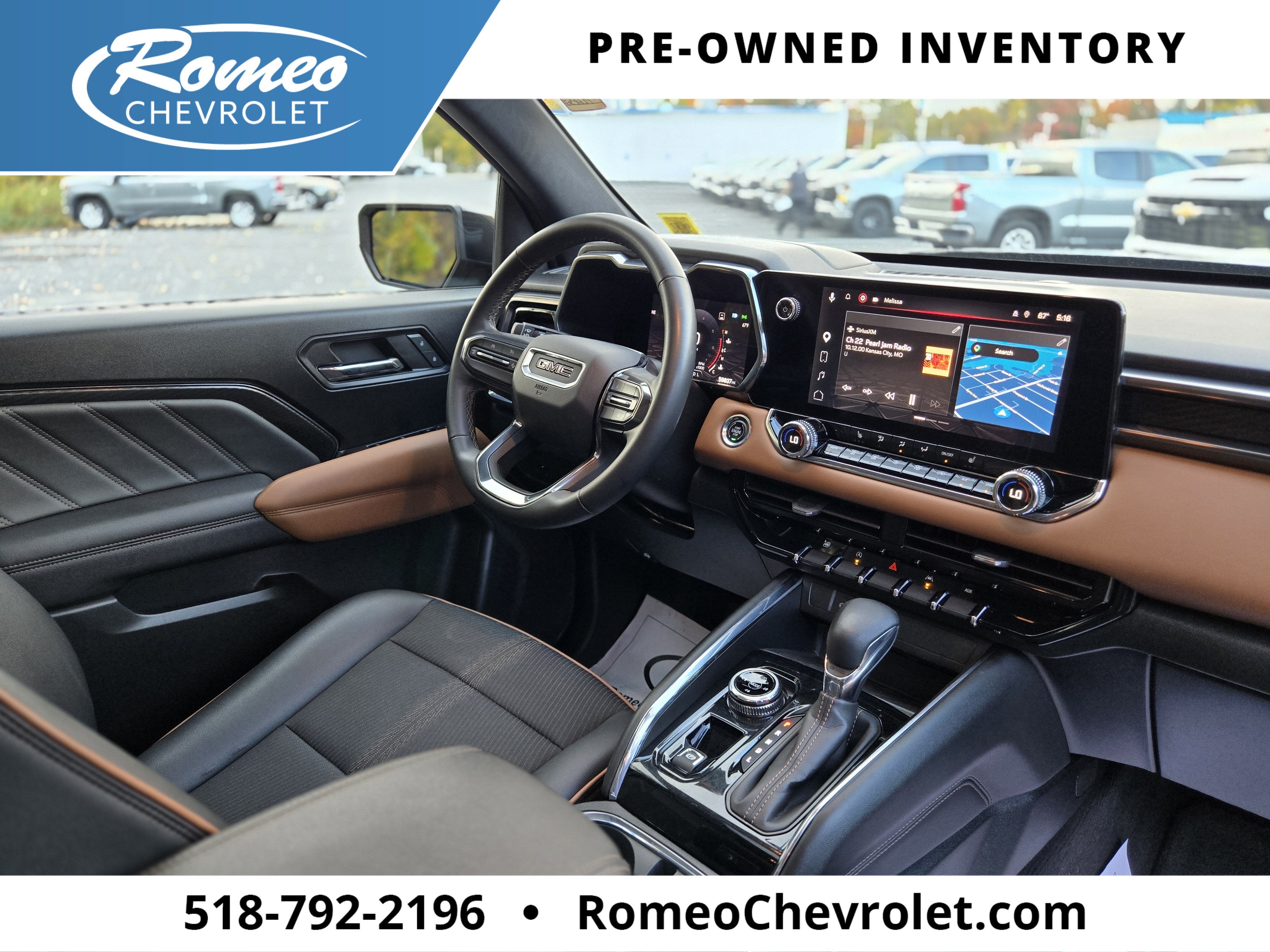 2023 GMC Canyon 4WD AT4