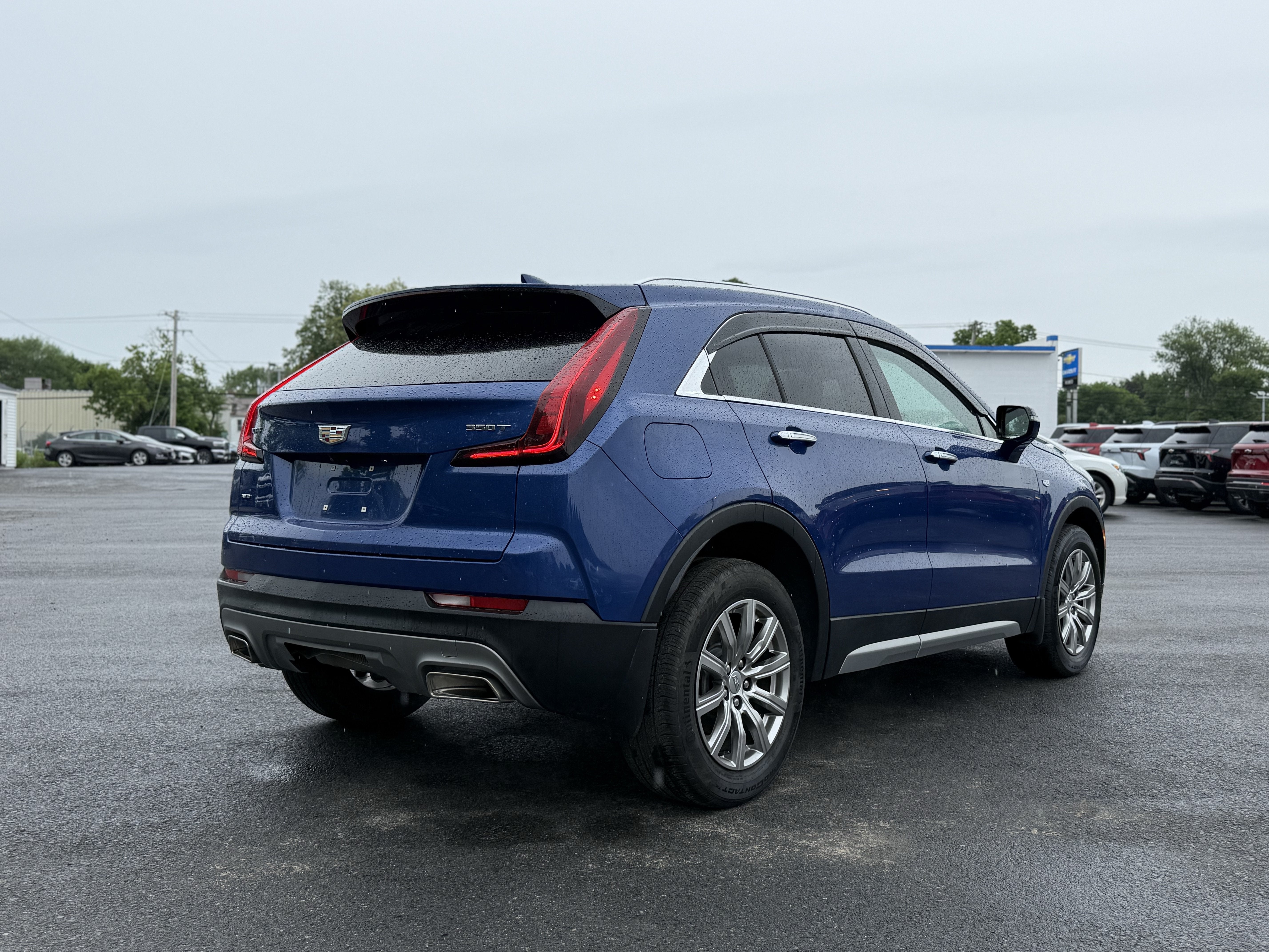 2023 Cadillac XT4 Premium Luxury