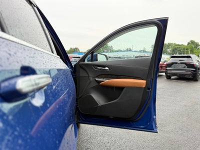 2023 Cadillac XT4 Premium Luxury