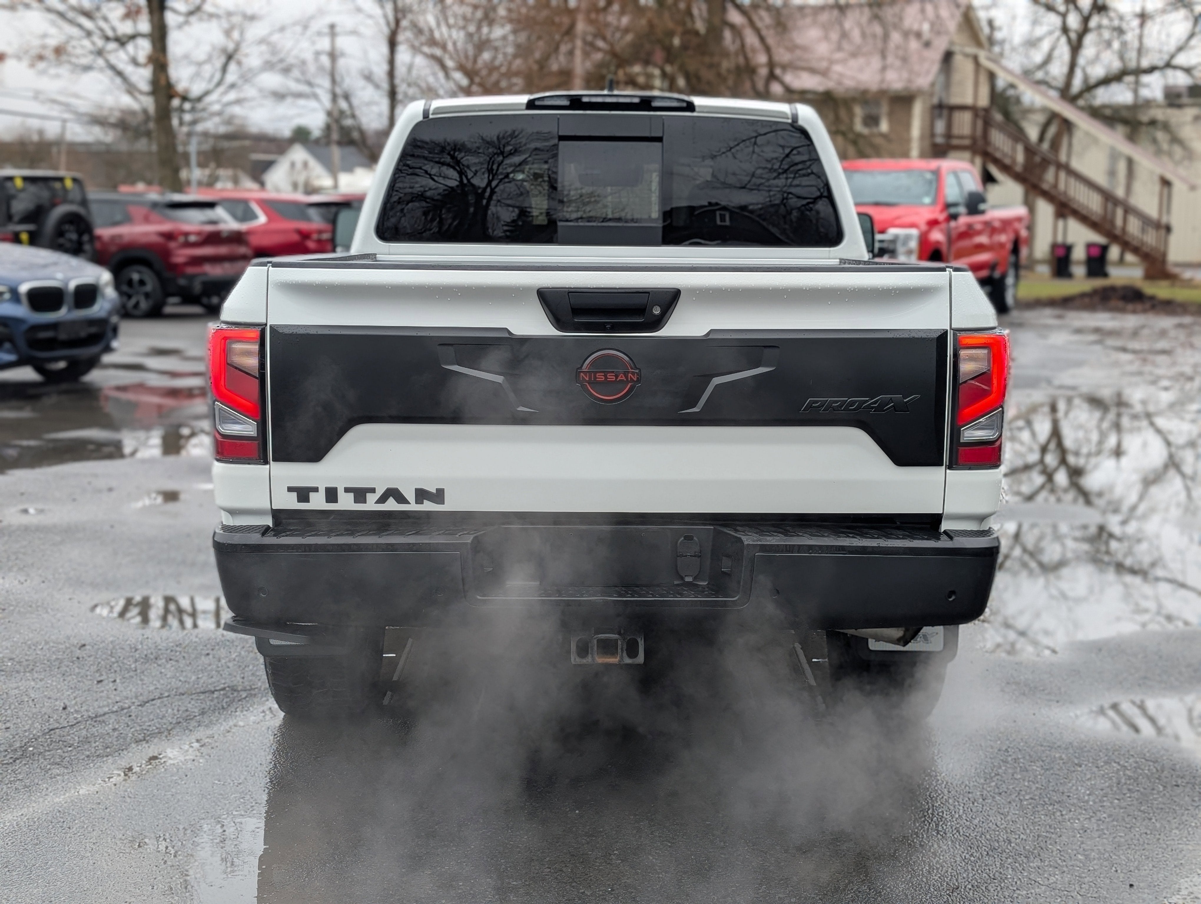 2024 Nissan TITAN Crew Cab PRO-4X 4x4