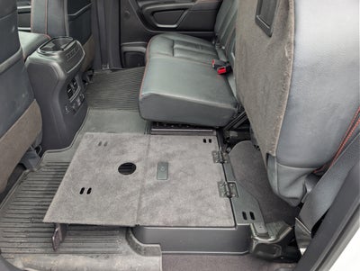 2024 Nissan TITAN Crew Cab PRO-4X 4x4