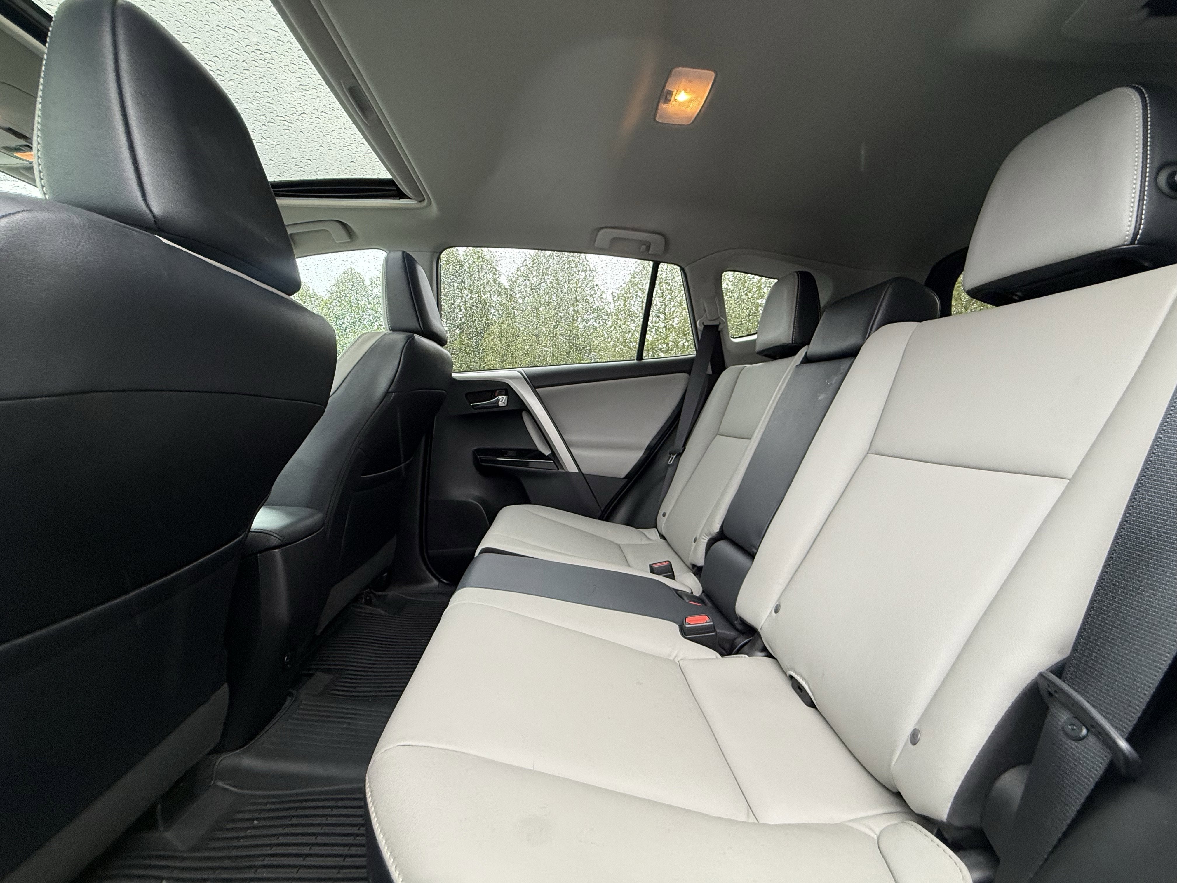 2016 Toyota RAV4 Limited