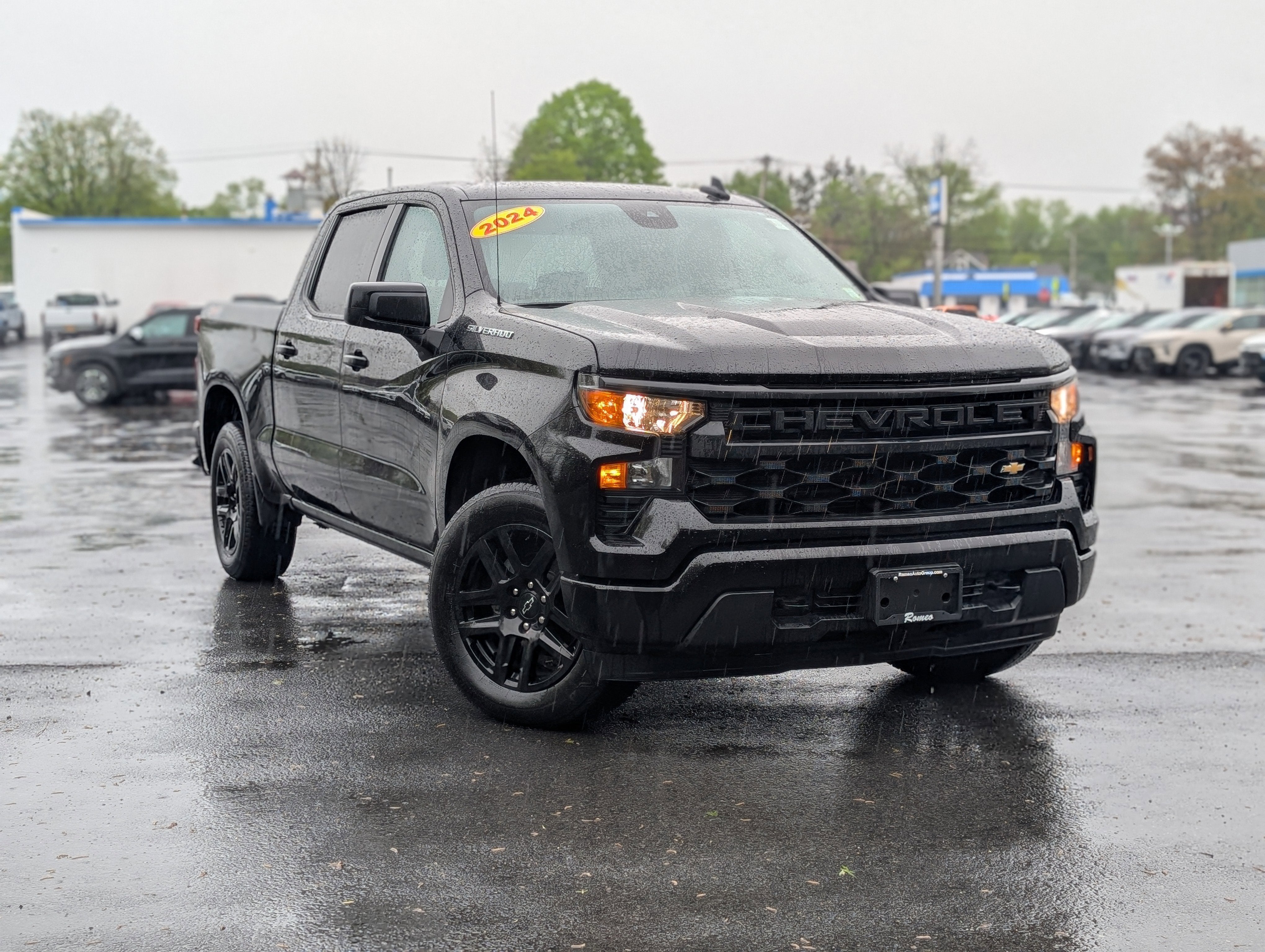 2024 Chevrolet Silverado 1500 Custom