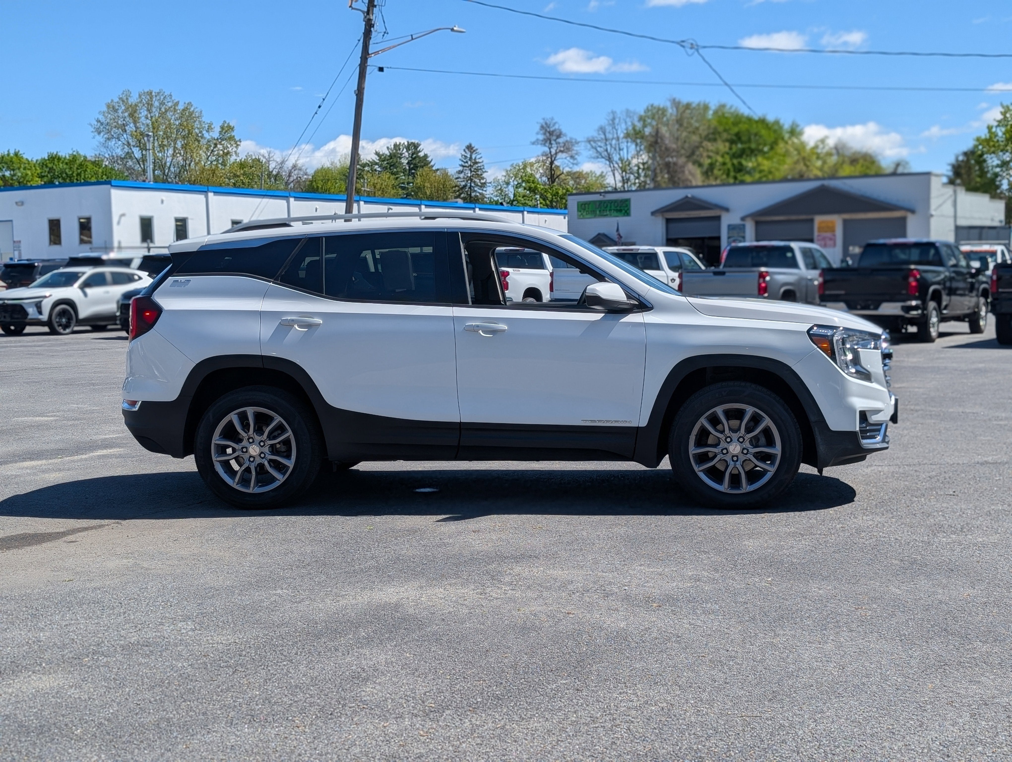 2022 GMC Terrain SLT