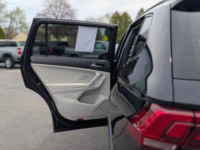 2022 Volkswagen Tiguan 2.0T SE R-Line Black