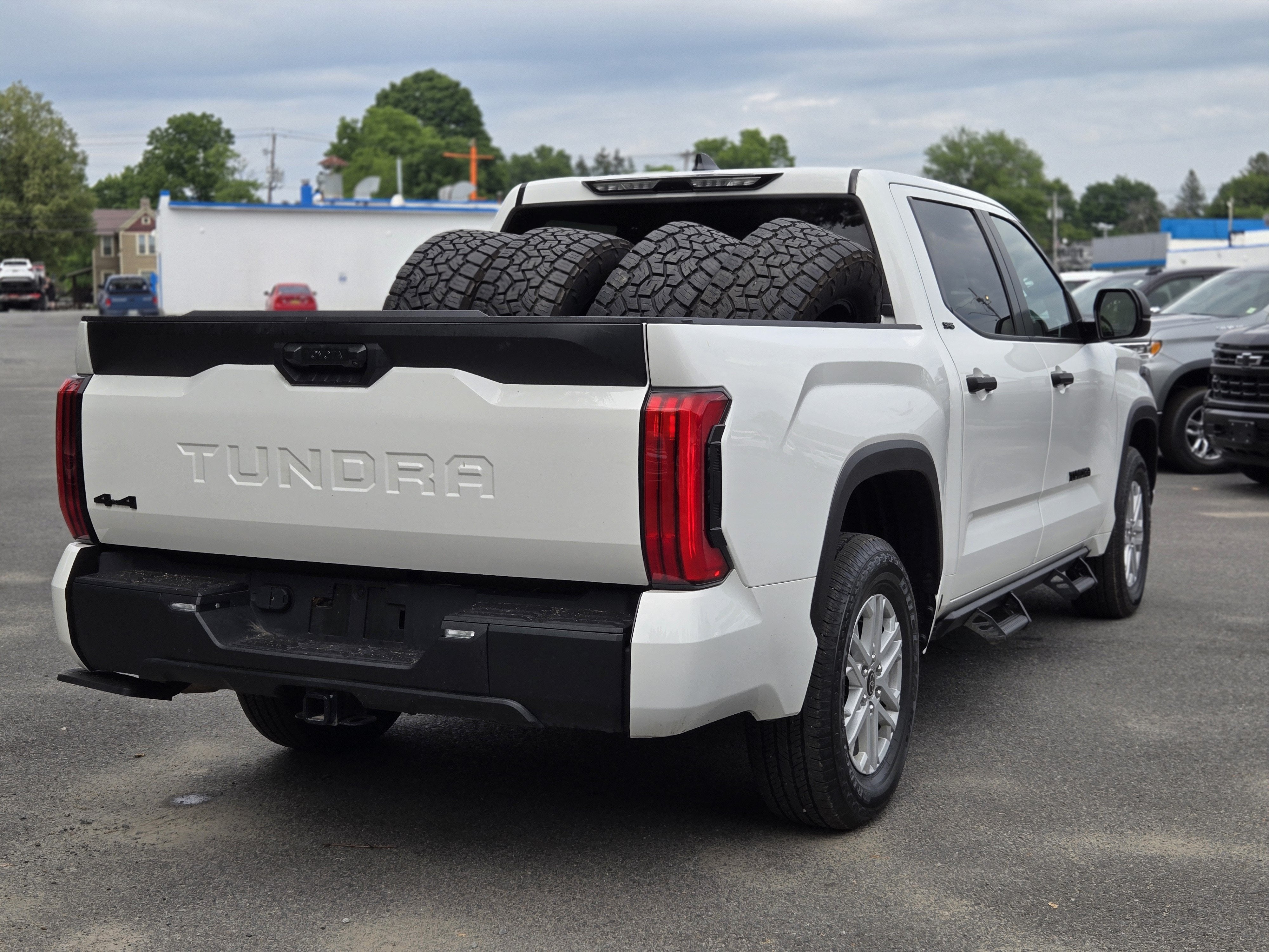 2024 Toyota Tundra SR5