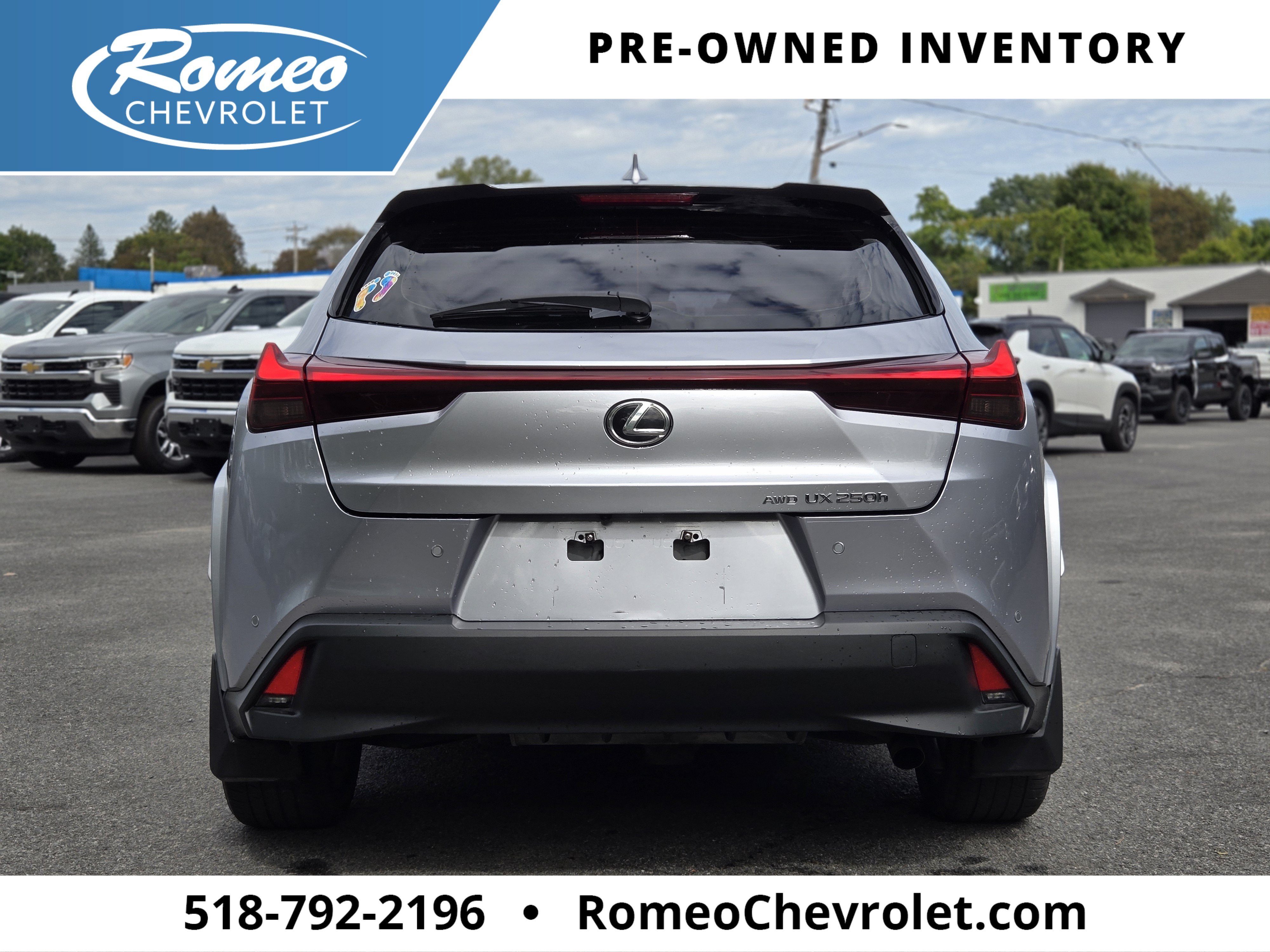 2023 Lexus UX 250h Premium