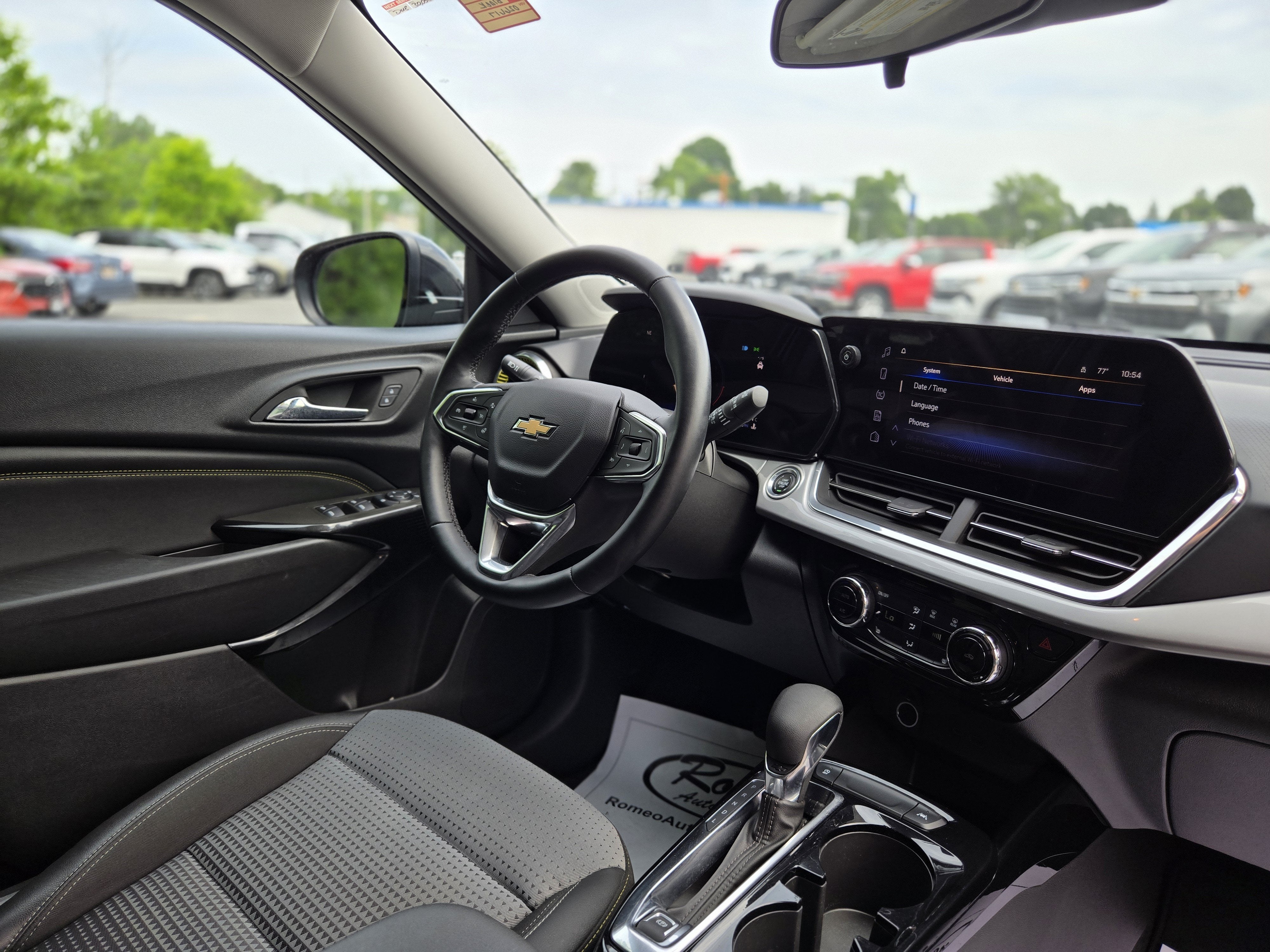 2024 Chevrolet Trax LT
