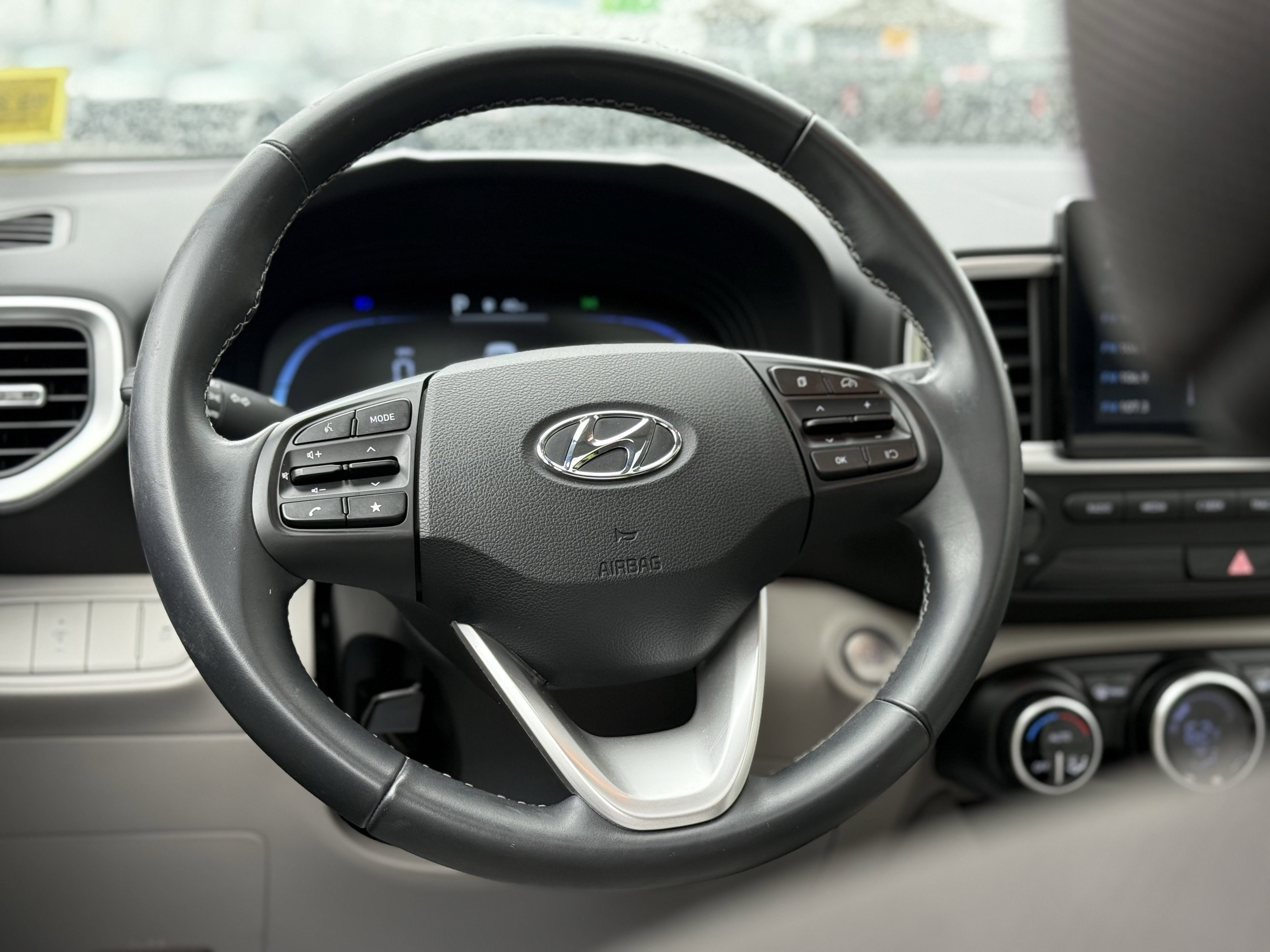 2024 Hyundai Venue SEL